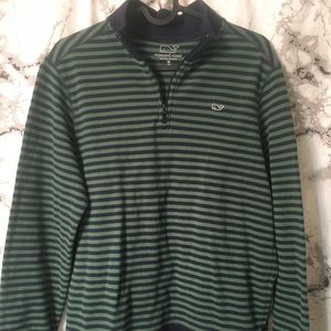 Boys YOUTH Vineyard Vines Sweatshirt